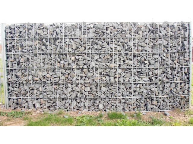 Gabion walls – embankment